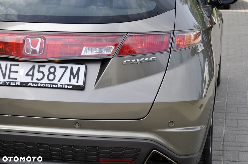 Honda Civic 1.8i-VTEC Comfort - 8