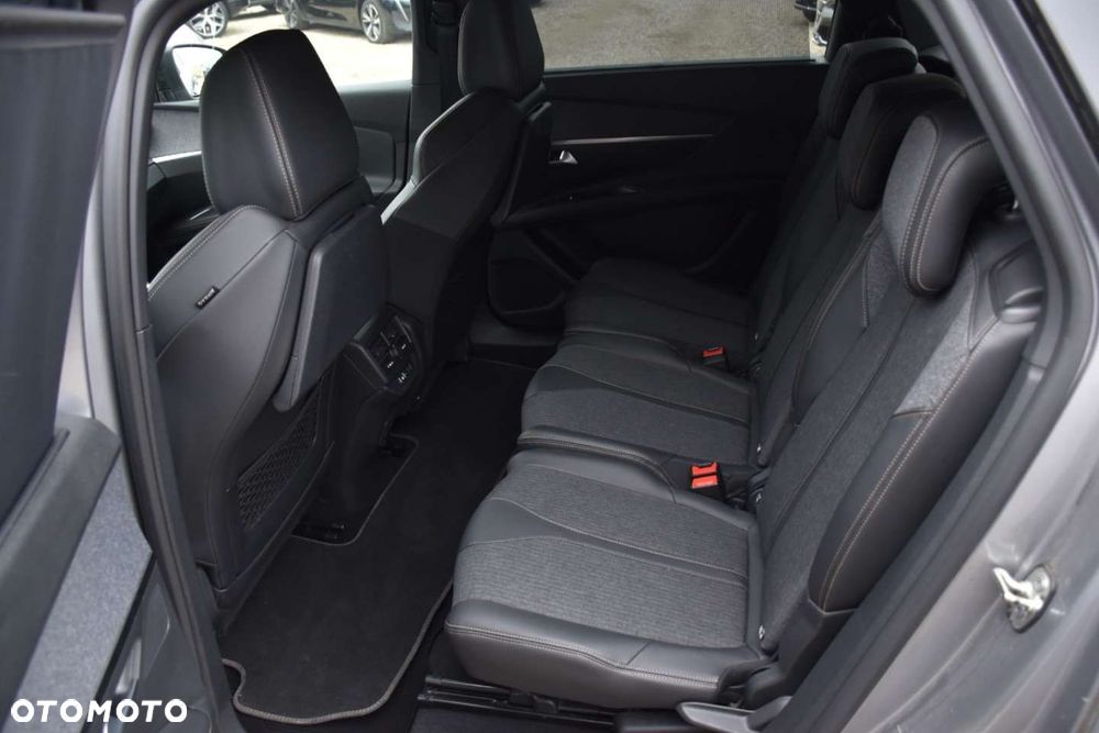 Peugeot 5008 2.0 BlueHDI GT S&S EAT8 - 17