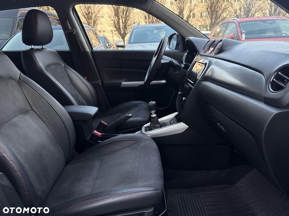 Suzuki Vitara 1.4 Boosterjet Premium 2WD - 13