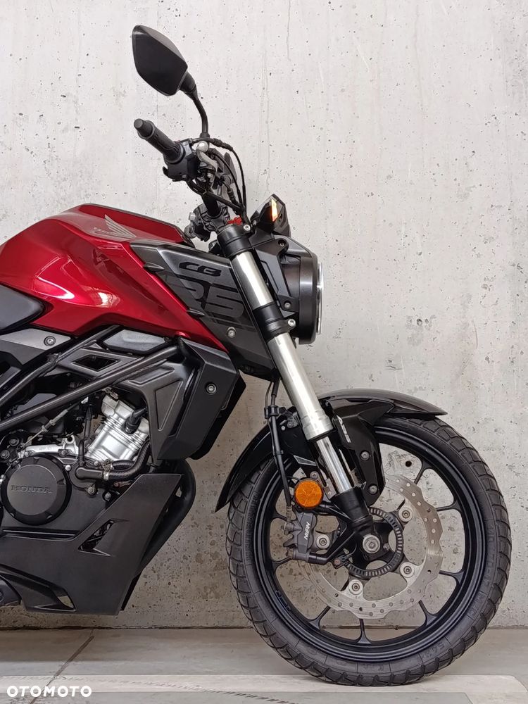 Honda CB - 2