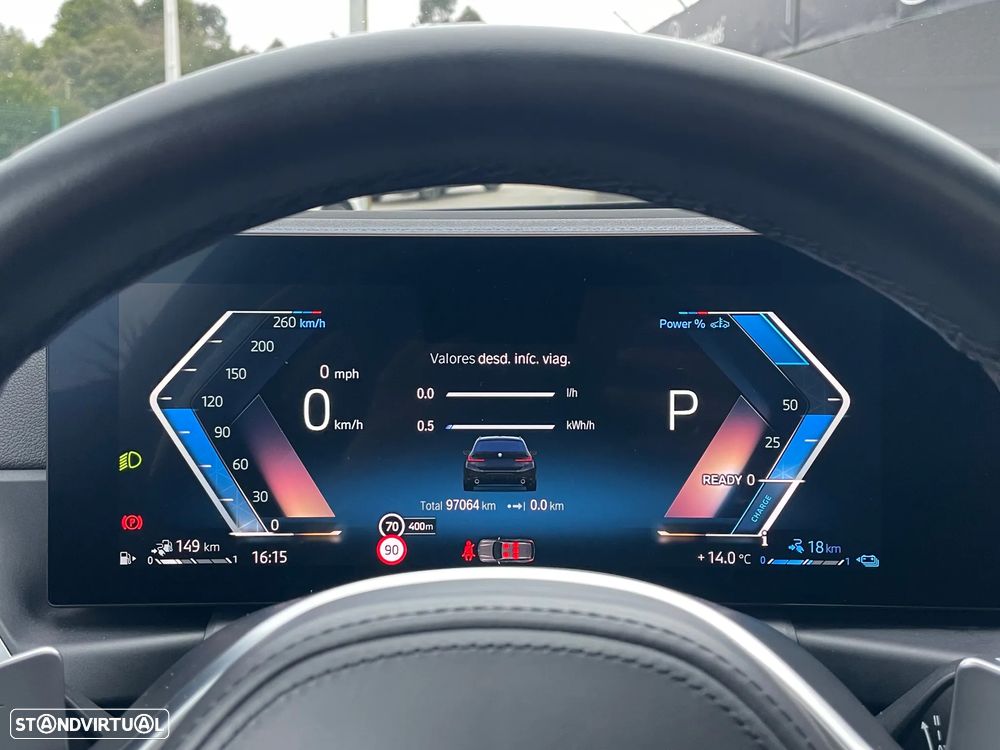 BMW 330 e Pack M Auto - 47