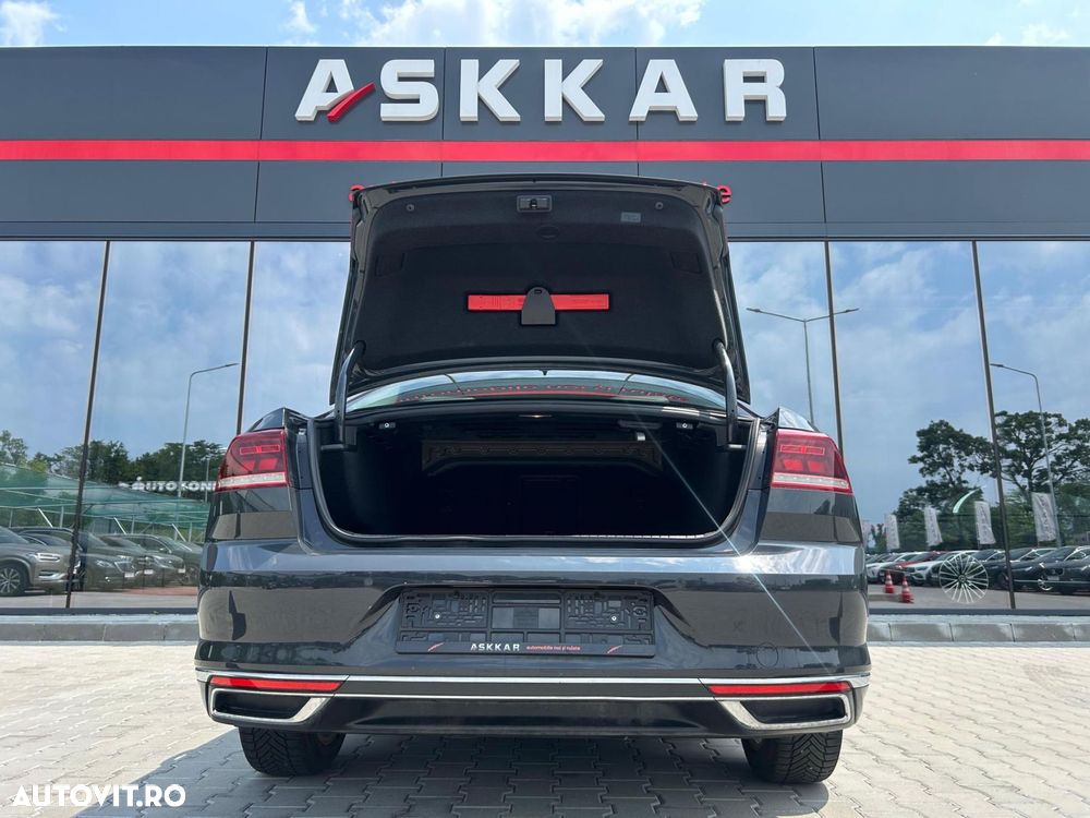 Volkswagen Passat 2.0 TDI DSG Highline - 8