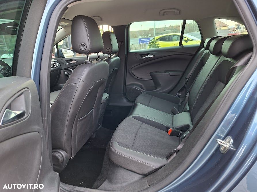 Opel Astra 1.4 Turbo Active - 11