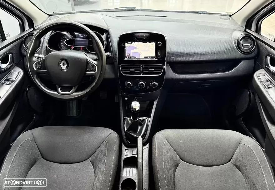 Renault Clio Sport Tourer 1.5 dCi Limited — fotografia 7