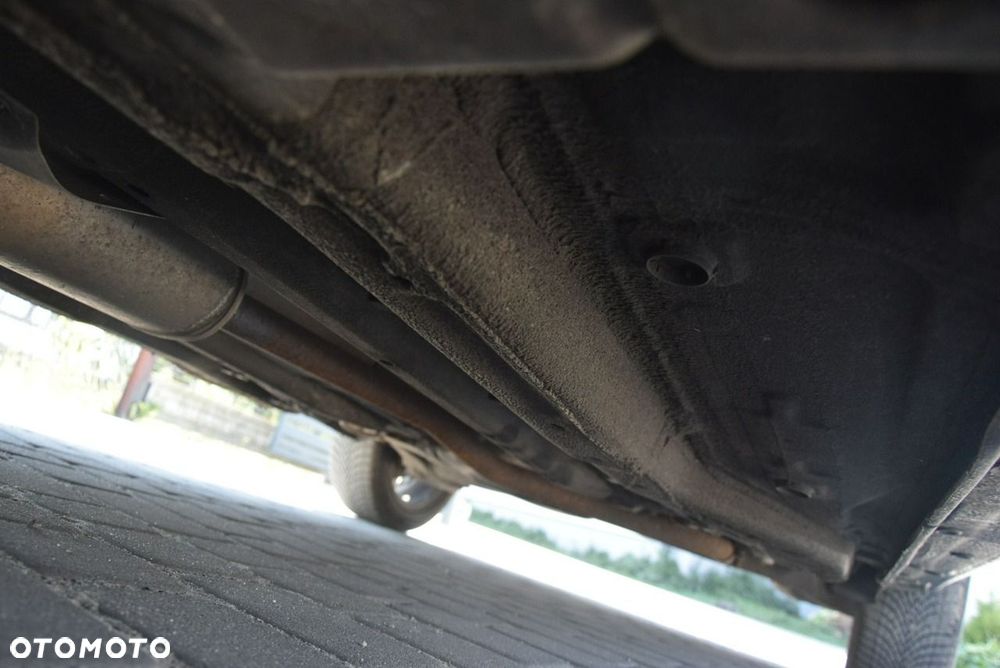 Opel Corsa 1.4 16V 150 Jahre - 16