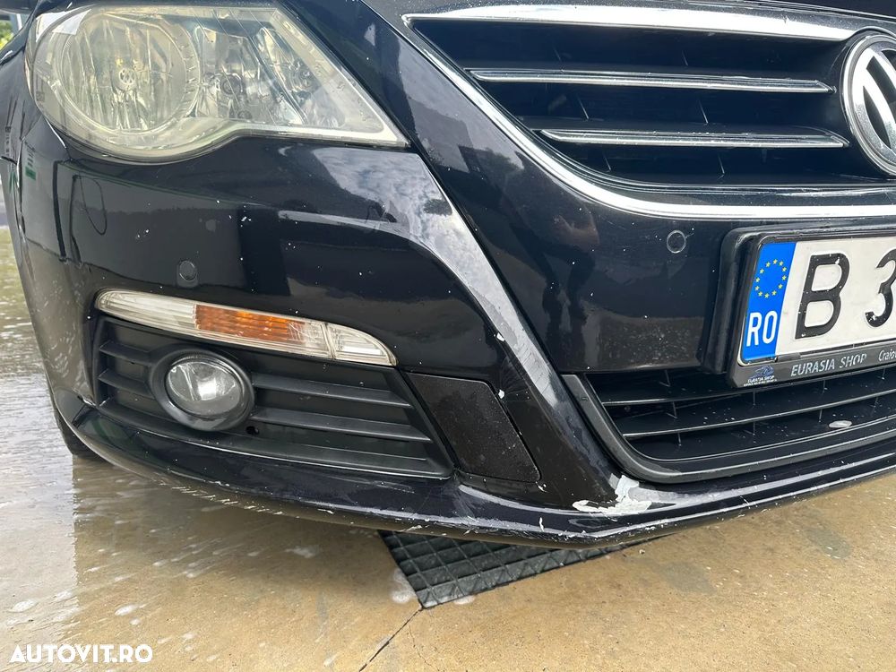 Volkswagen Passat 2.0TDI Sportline DPF - 3