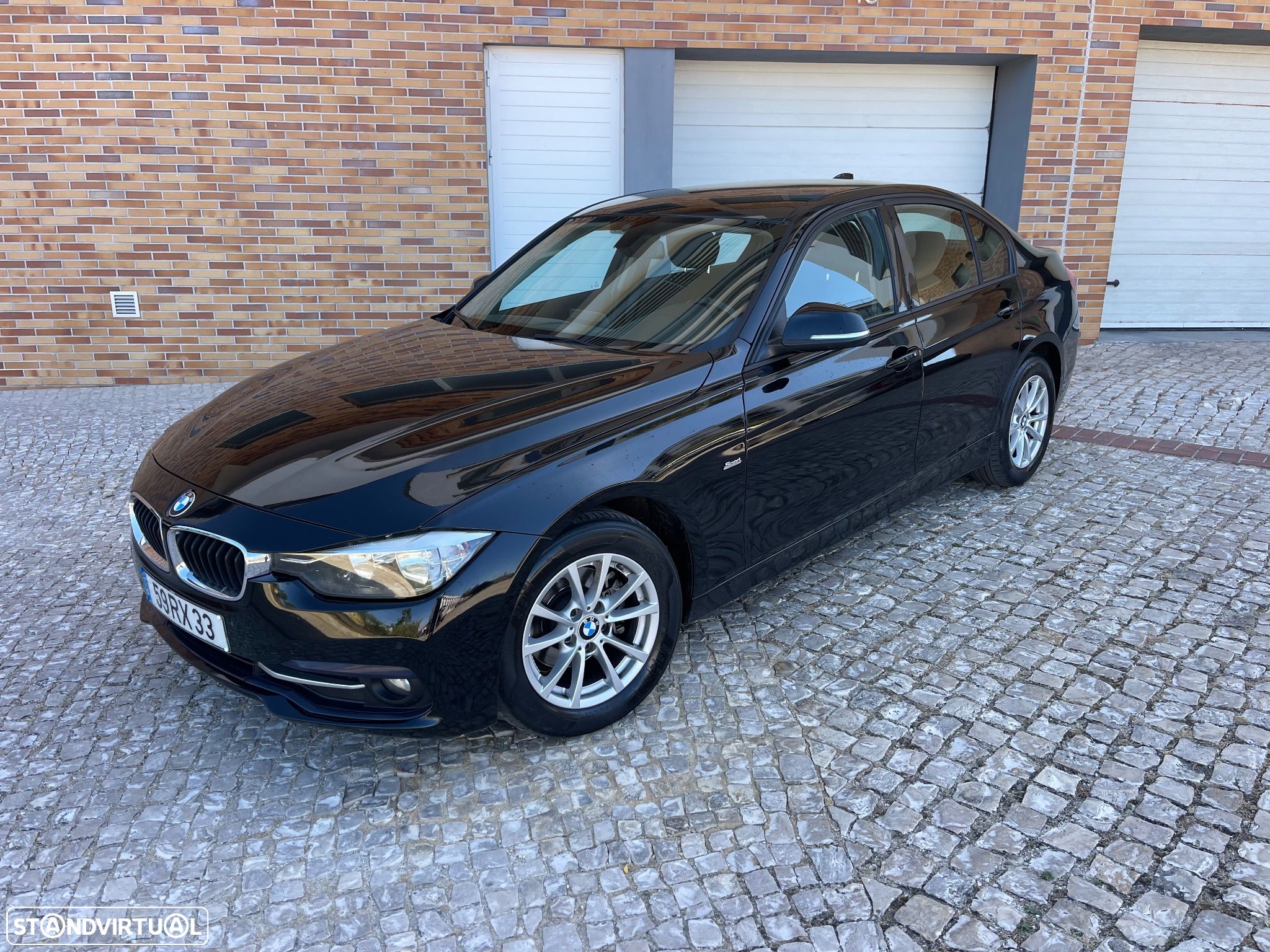 BMW 318 d Line Sport - 1