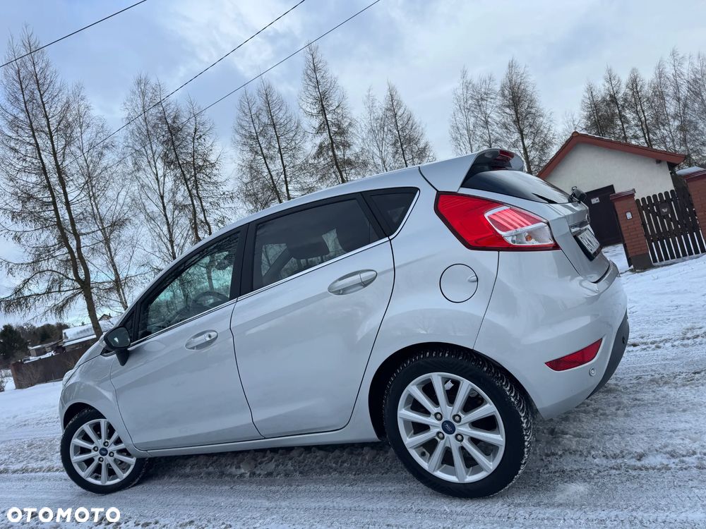 Ford Fiesta 1.5 TDCi Titanium - 5