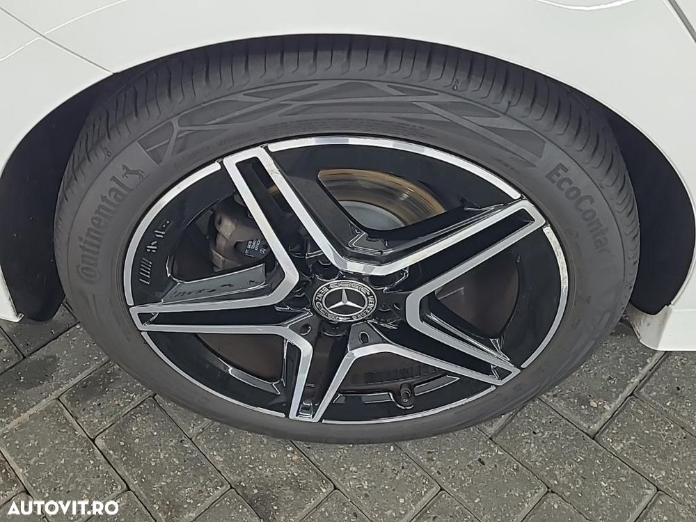 Mercedes-Benz CLA 180 7G-DCT AMG Line Advanced Plus - 14