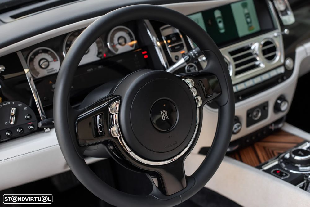 Rolls Royce Wraith 6.6 Twin-Turbo V12 - 15