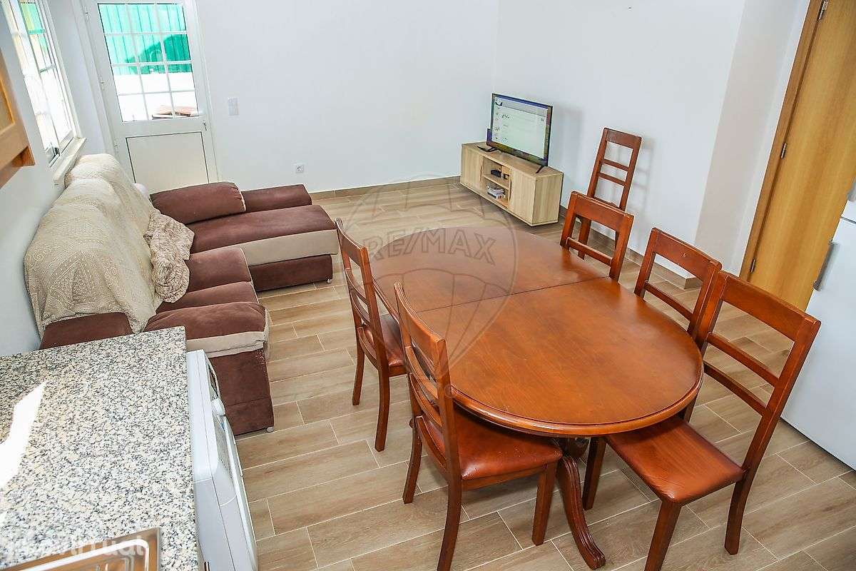 Moradia T2 para venda - Grande imagem: 2/20