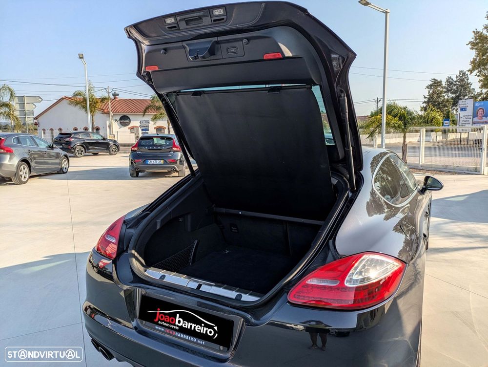 Porsche Panamera - 28