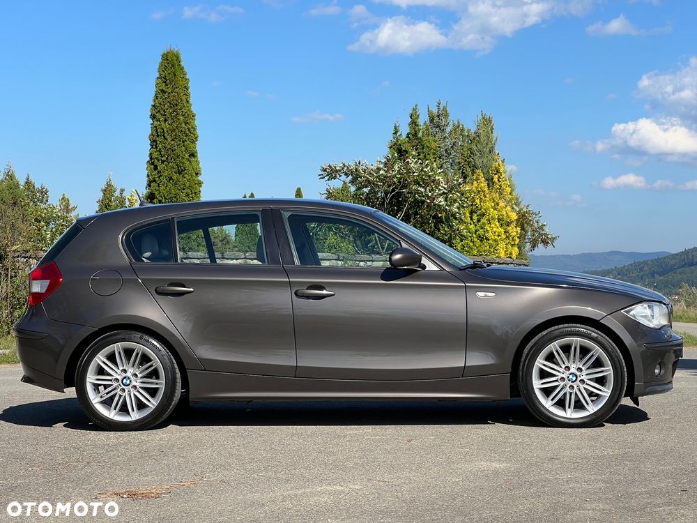 BMW Seria 1 120i - 2