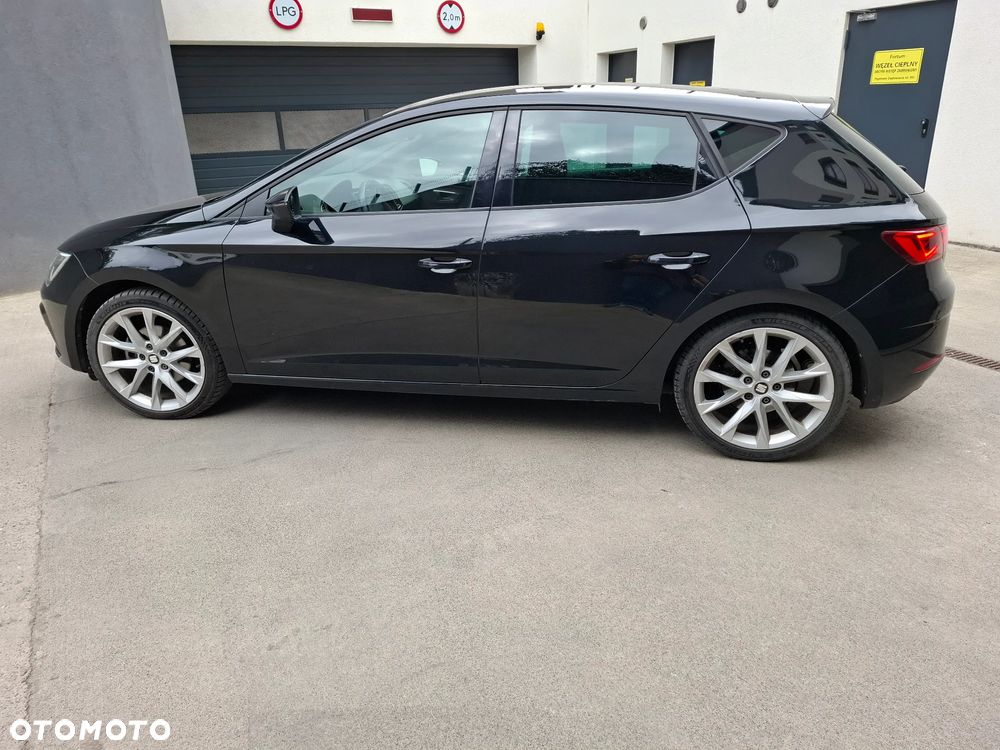 Seat Leon 1.5 eTSI ACT OPF DSG FR Plus - 8