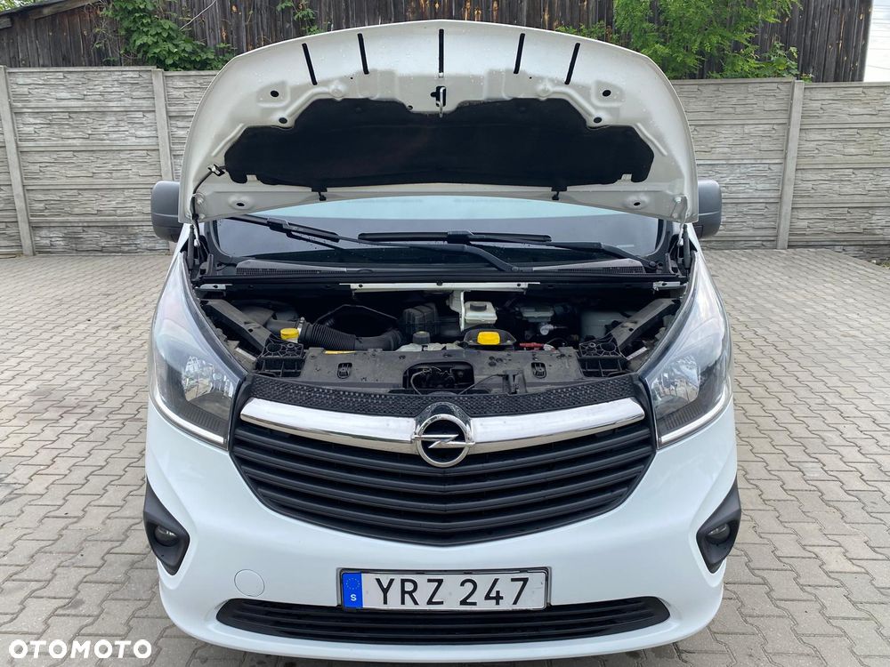 Opel VIVARO - 27