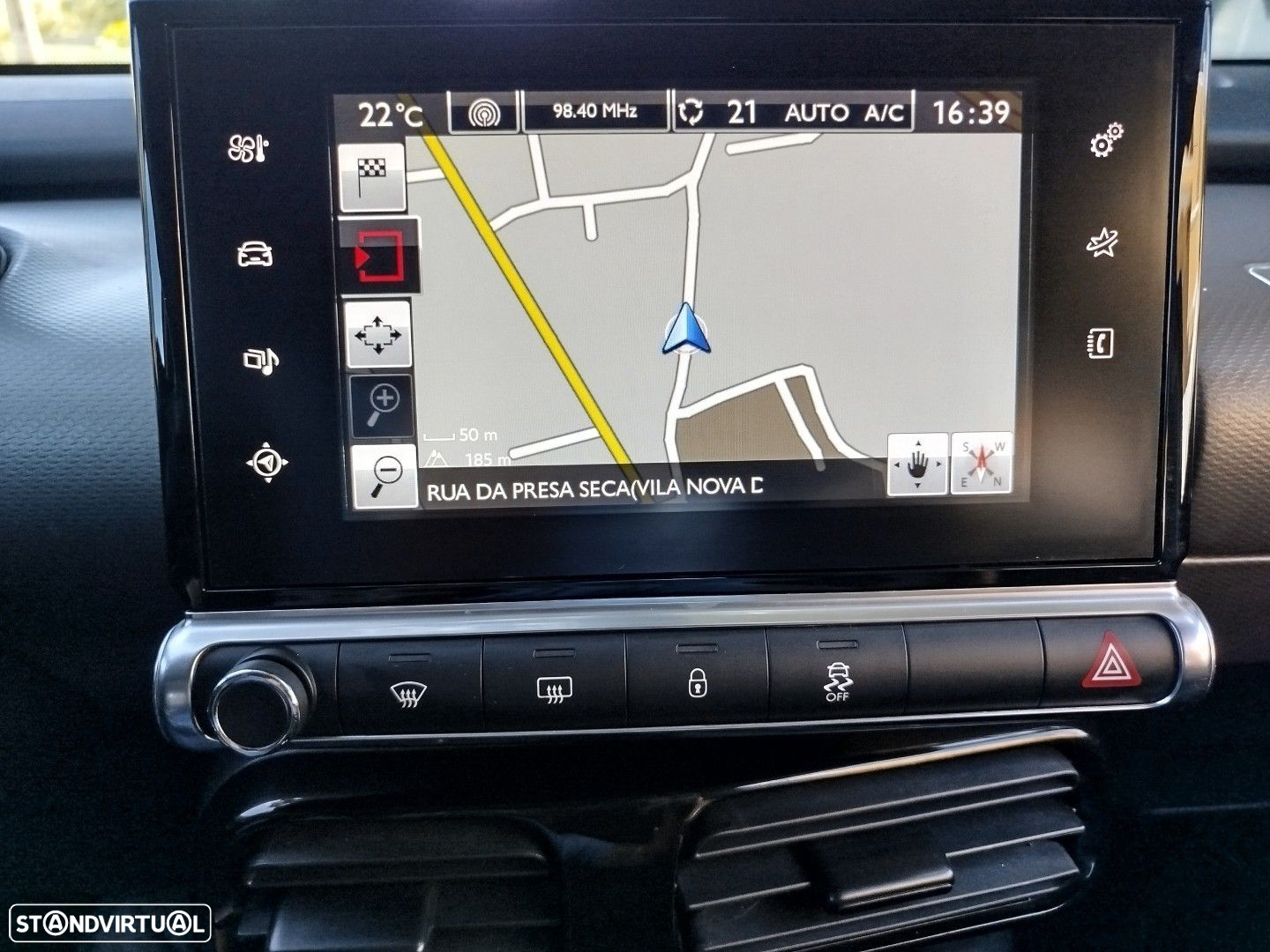 Citroën C4 Cactus 1.2 PureTech Shine EAT6 - 23