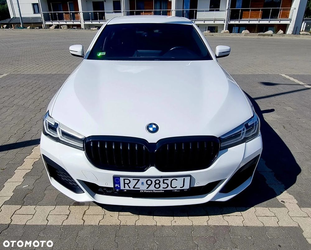 BMW Seria 5 520d xDrive - 2