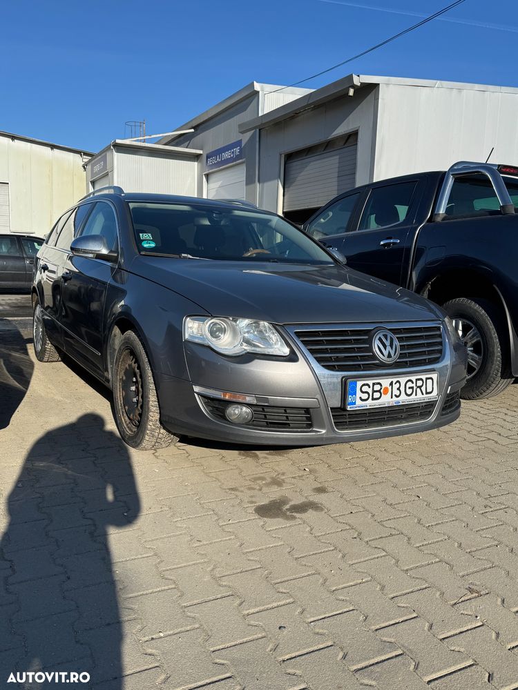 Volkswagen Passat 2.0 TDI Highline DPF DSG - 2