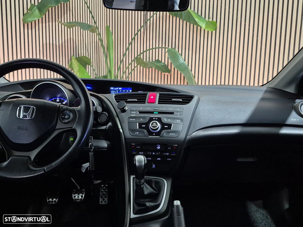 Honda Civic 2.2 i-DTEC Sport - 10