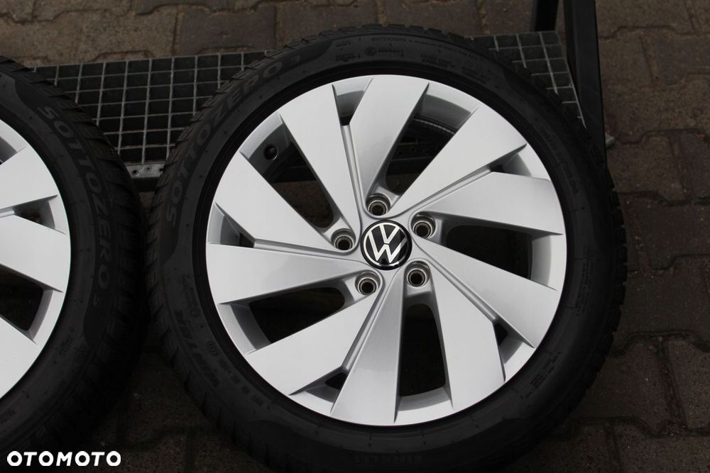 ORYG VW GOLF VIII 17 5x112 ET46 ZIMA 205/50 7mm - 3
