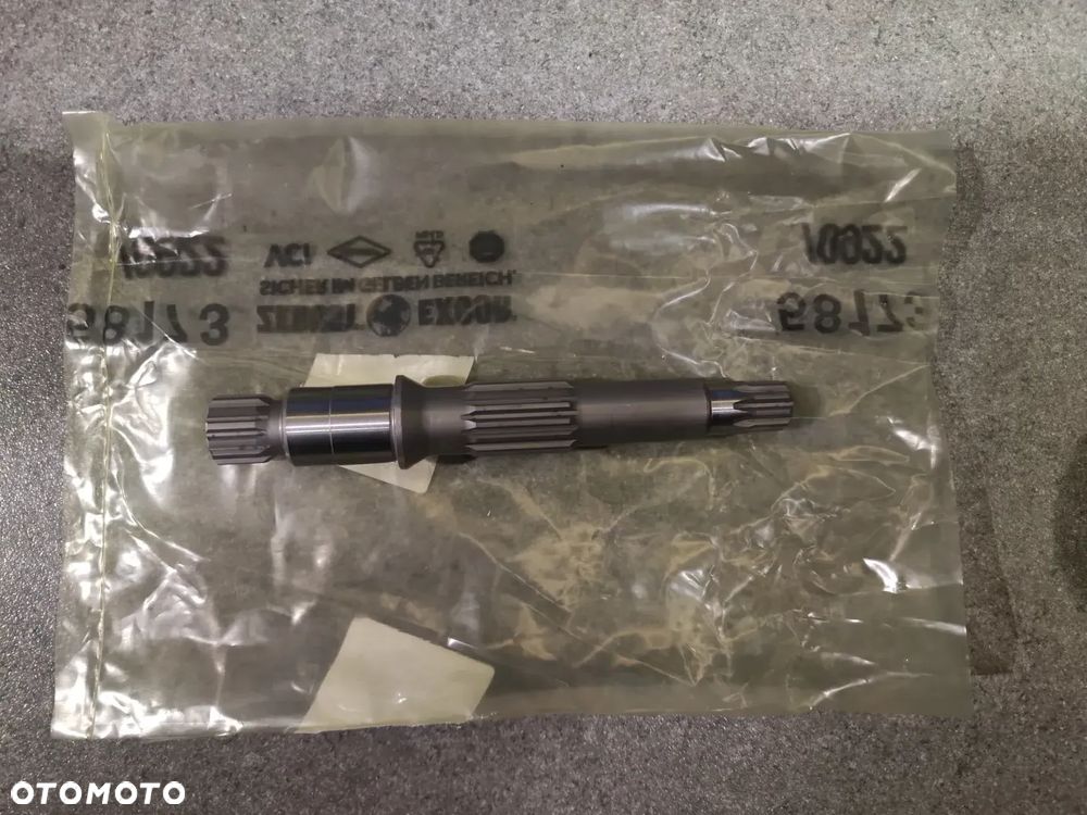 Wałek pompy hydraulicznej Rexroth A10CNO45 Deutz-Fahr Agrotron