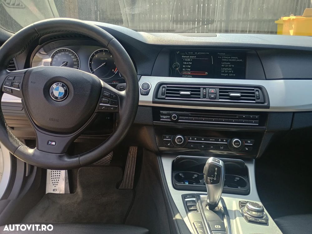 BMW Seria 5 530d xDrive - 5