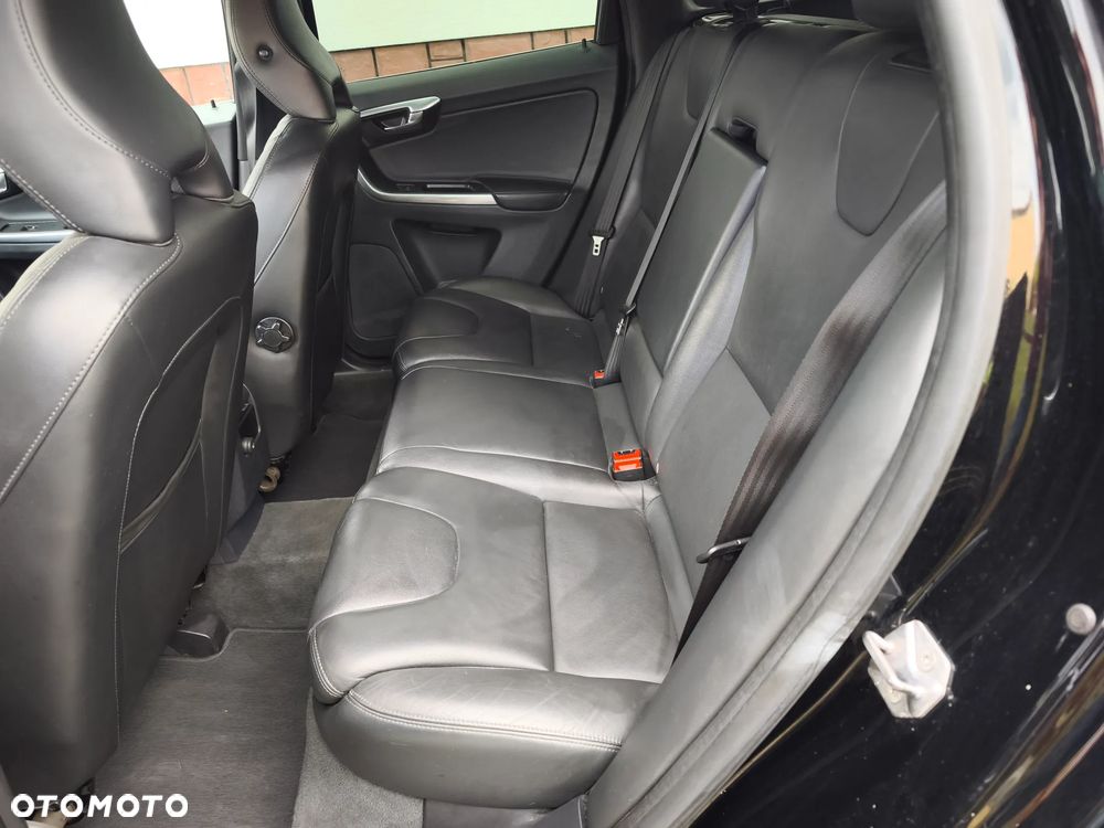 Volvo XC 60 D4 Drive-E Summum - 14