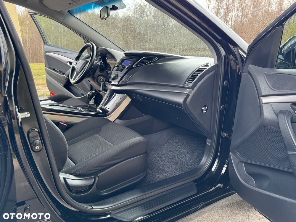 Hyundai i40 Kombi 1.6 Classic - 25