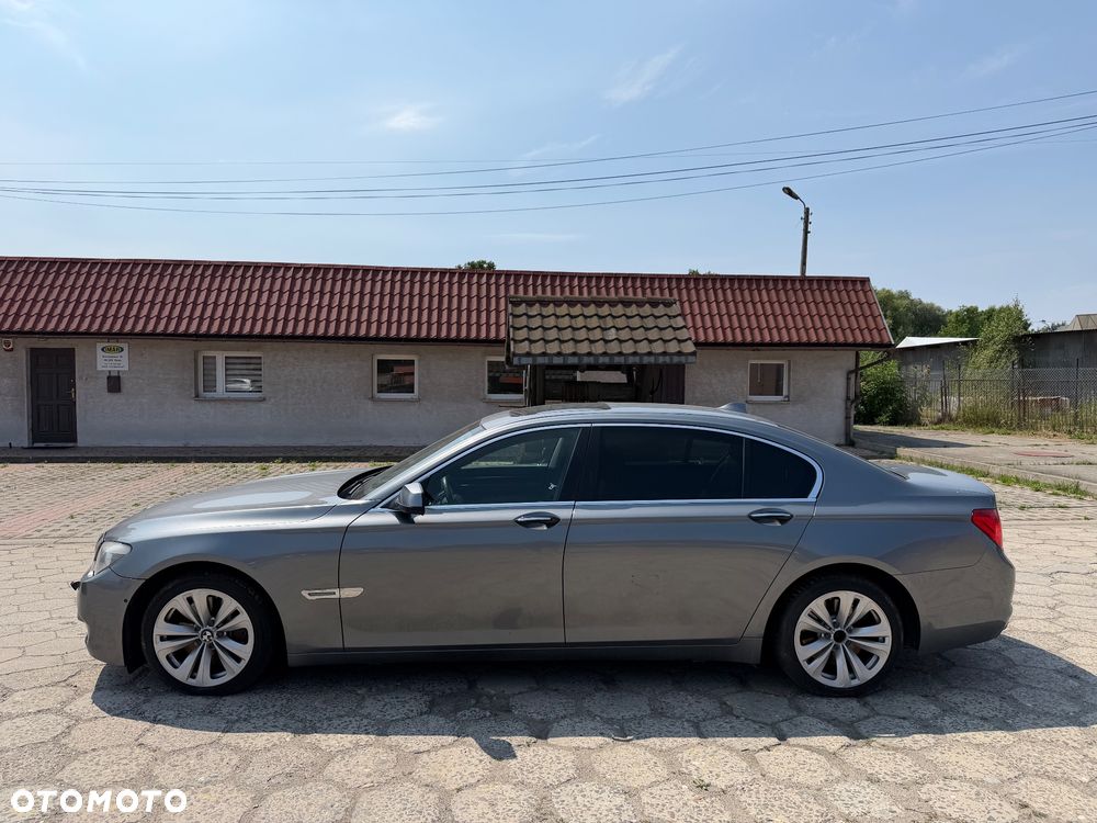 BMW Seria 7 730Ld - 2