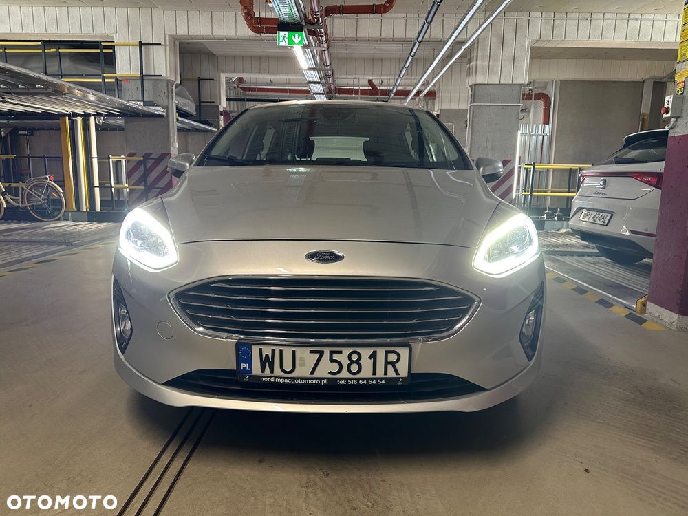 Ford Fiesta 1.1 S&S TITANIUM - 21