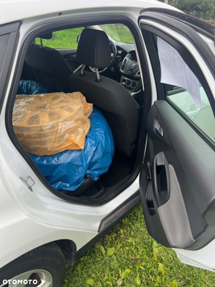 Ford Focus 1.6 TDCi Edition - 10