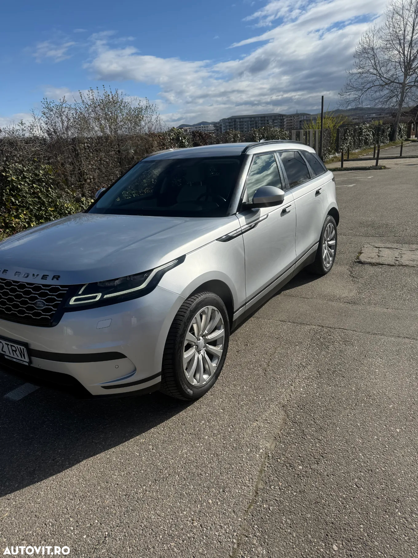 Land Rover Range Rover Velar 3.0 R-Dynamic S - 2