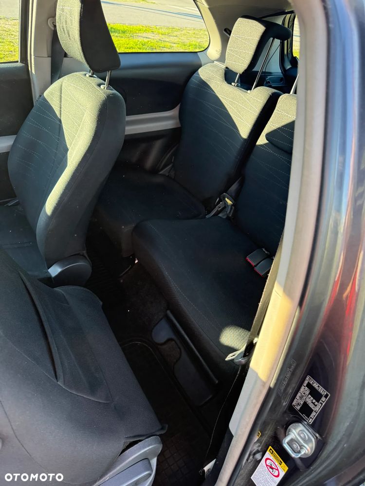Toyota Yaris 1.3 Luna - 2