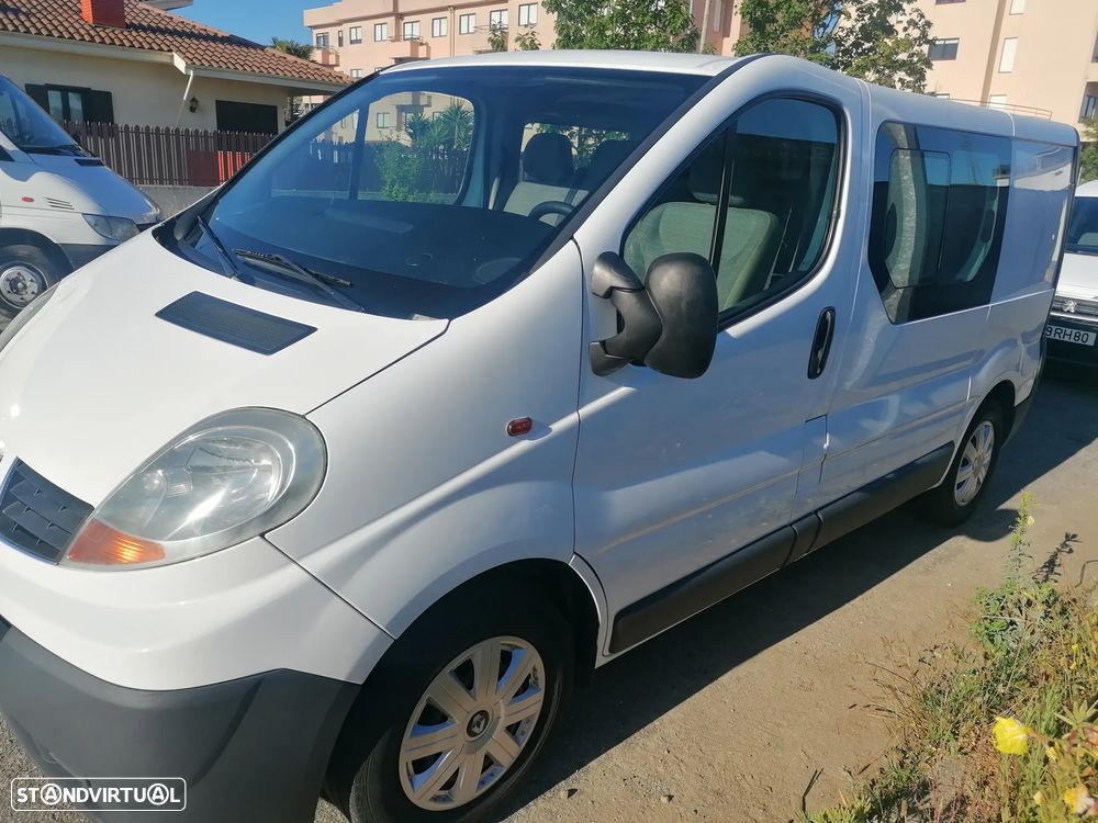 Renault Trafic 2.0DCI - 1