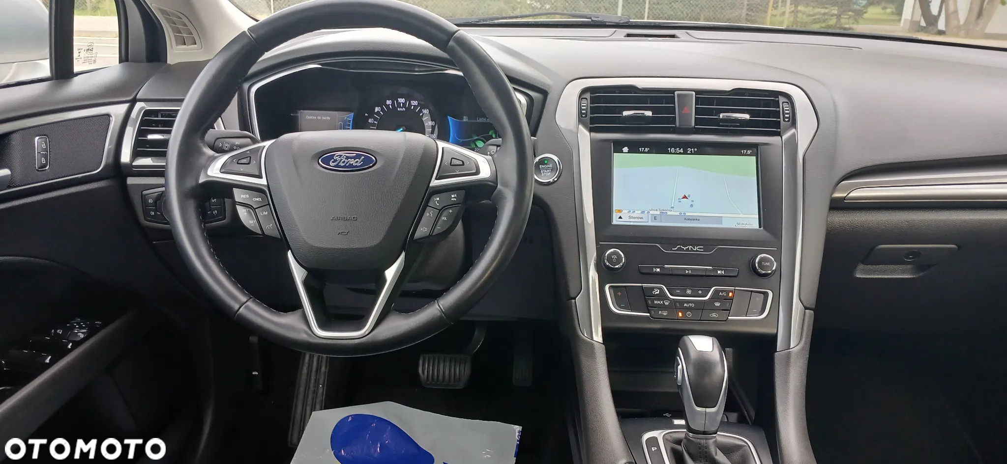 Ford Mondeo 2.0 Hybrid Titanium - 6
