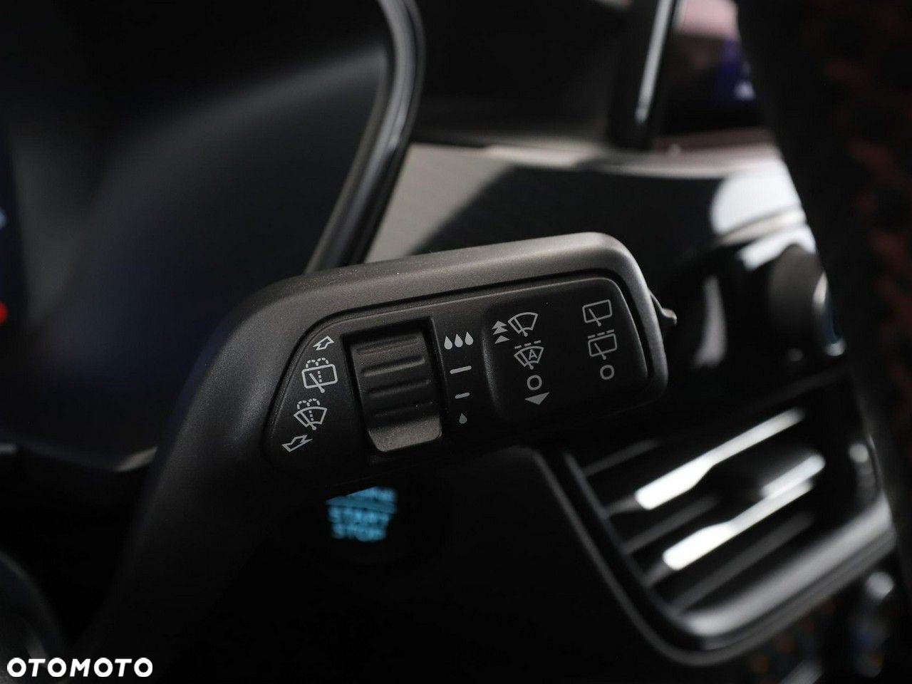 Ford Kuga 2.5P PHEV FWD ST-Line X eCVT - 38
