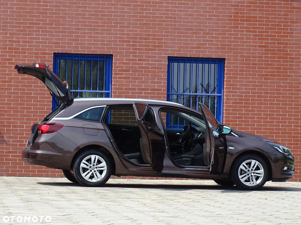 Opel Astra 1.4 T Elite - 15
