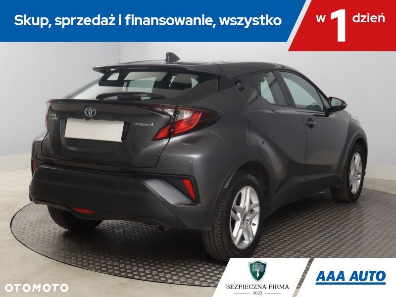 Toyota C-HR - 7