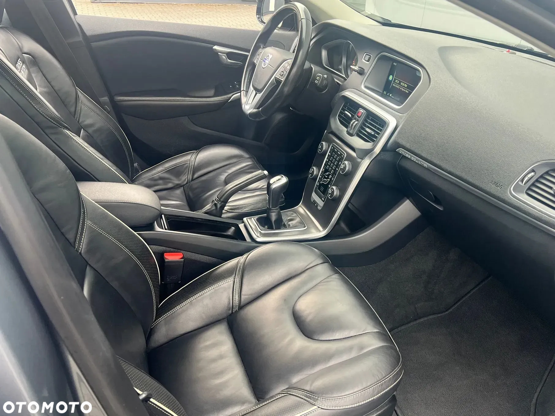 Volvo V40 Cross Country D3 Drive-E Base - 21