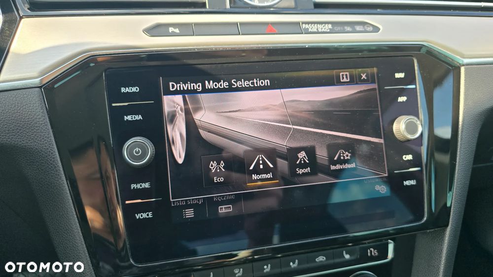 Volkswagen Passat 1.8 TSI BMT Highline DSG - 29