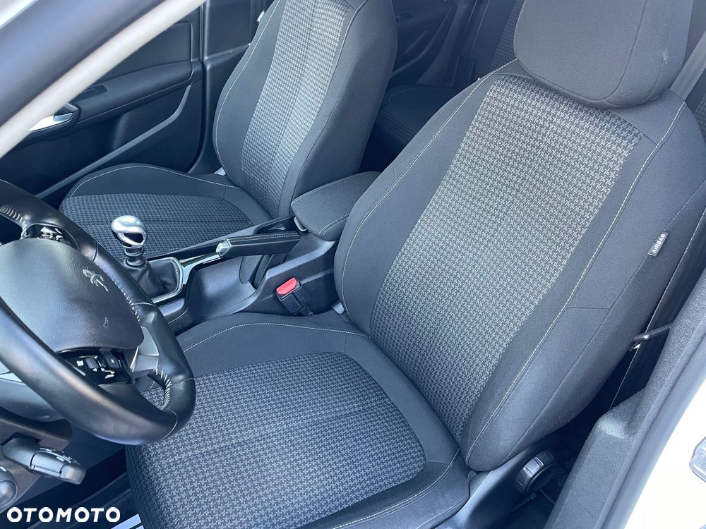Peugeot 308 SW 1.5 BlueHDi Active Pack S&S - 15