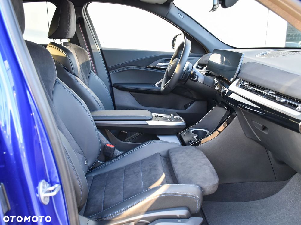 BMW X2 sDrive18d - 22
