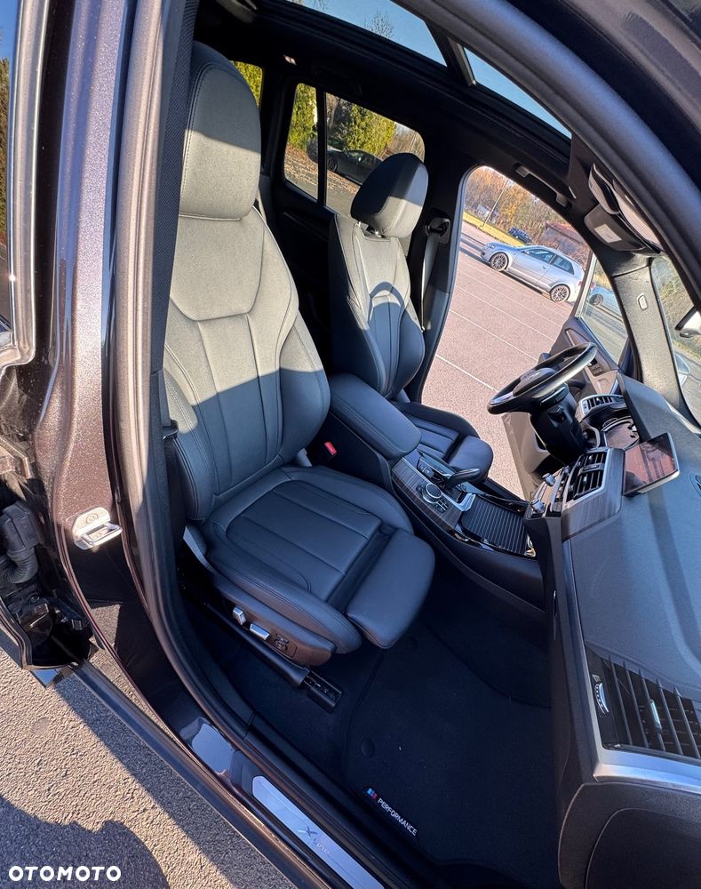 BMW X3 - 22