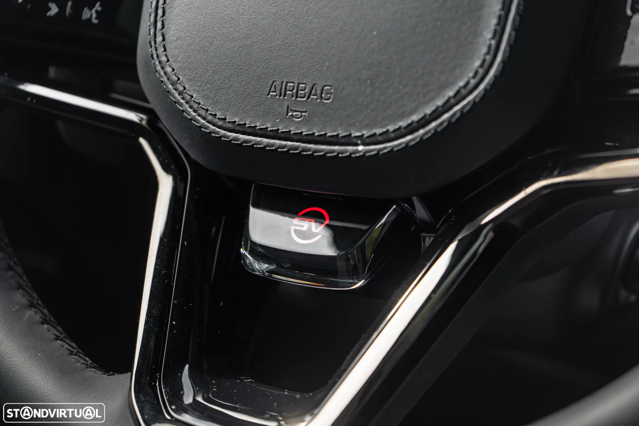 Land Rover Range Rover Sport 4.4 P635 SV Edition One (Carbon) - 48