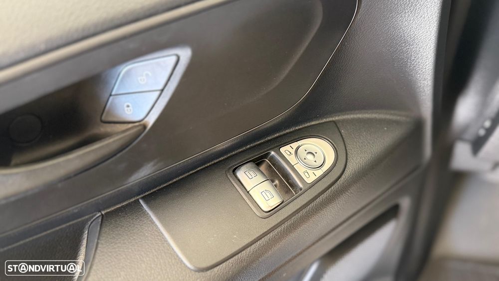 Mercedes-Benz Vito Tourer 116 CDI Compacta Aut. EDITION - 17