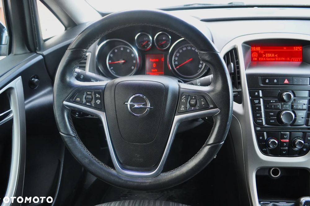 Opel Astra 1.4 Turbo - 13