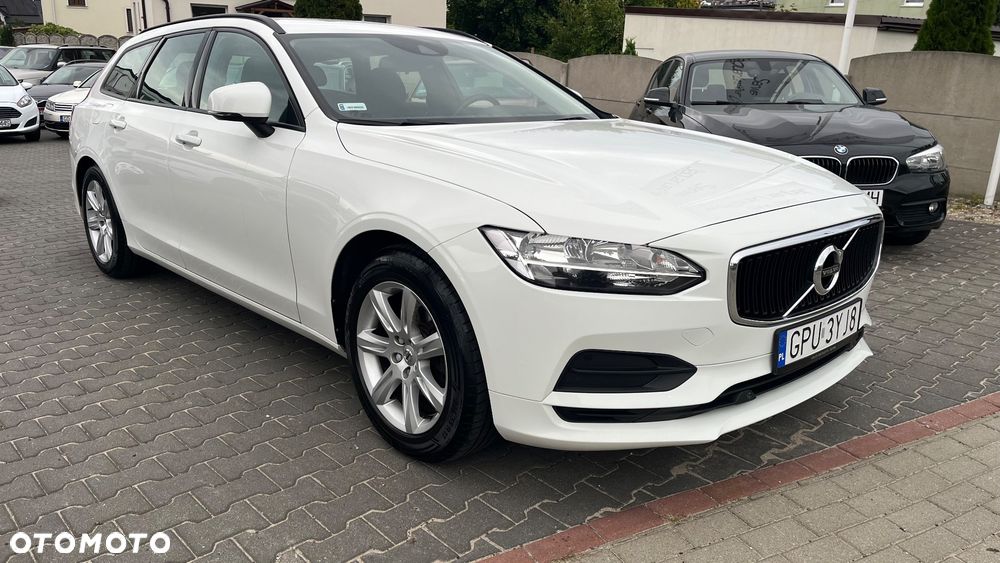 Volvo V90 D3 AWD Momentum - 4
