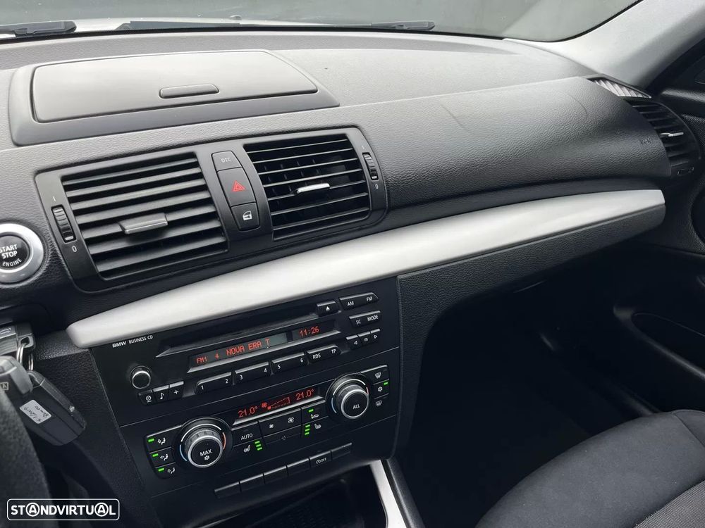 BMW 118 d DPF Edition Sport - 40