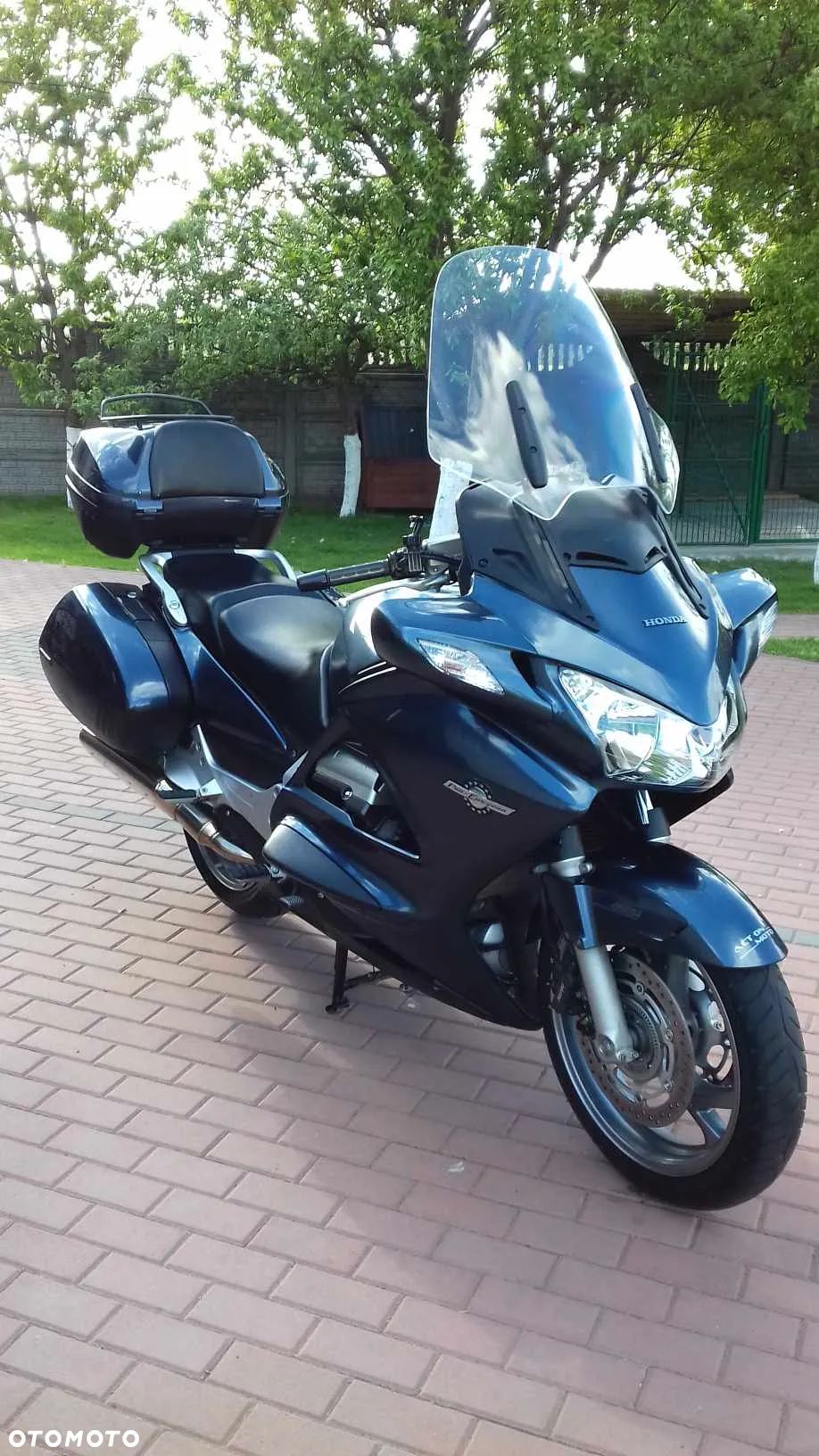 Honda ST - 1