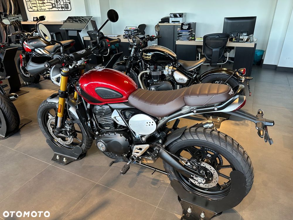 Triumph Scrambler - 4